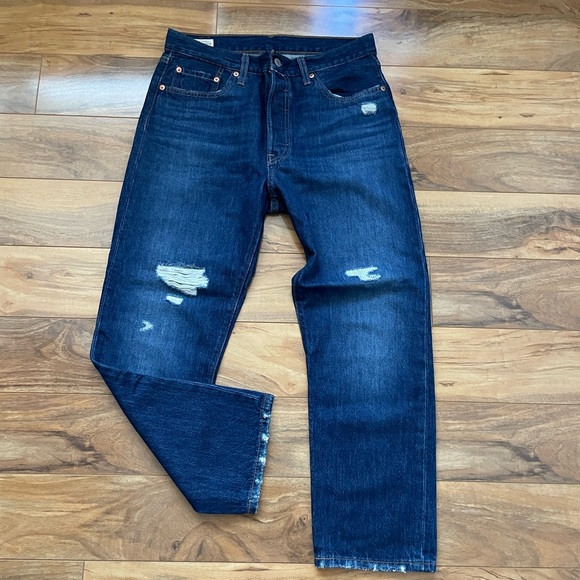 LEVI'S STRAUSS & CO ORIGINAL RIVETED BLUE JEANS - Picture 4 of 11